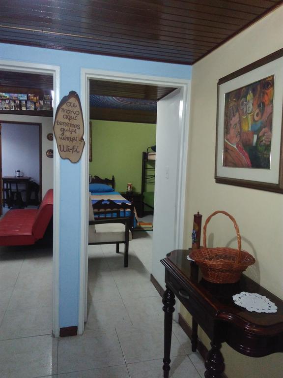 Como En Casa! Restaurante Y Hostal Bogotá Zewnętrze zdjęcie